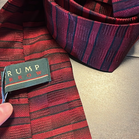 Trump arrow silk tie - Picture 7 of 10